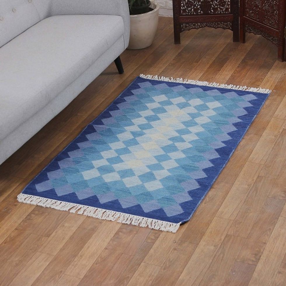 Modern Geometric-Patterned Blue Wool Area Rug 3x5 'Blue Combination'