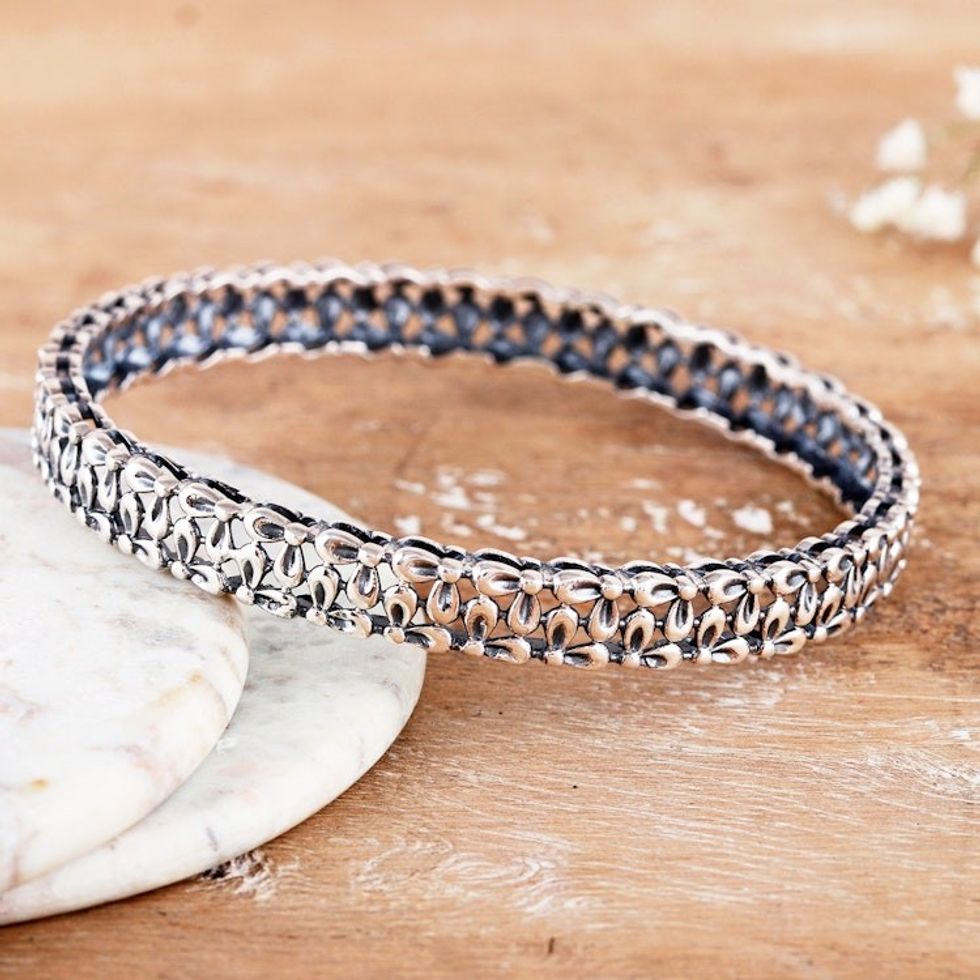 Polished Petal-Themed Sterling Silver Bangle Bracelet 'Petal Beauty'
