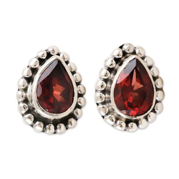 Alternate image for Sterling Silver Stud Earrings with Pear-Shaped Garnet Gems Dazzling Passion