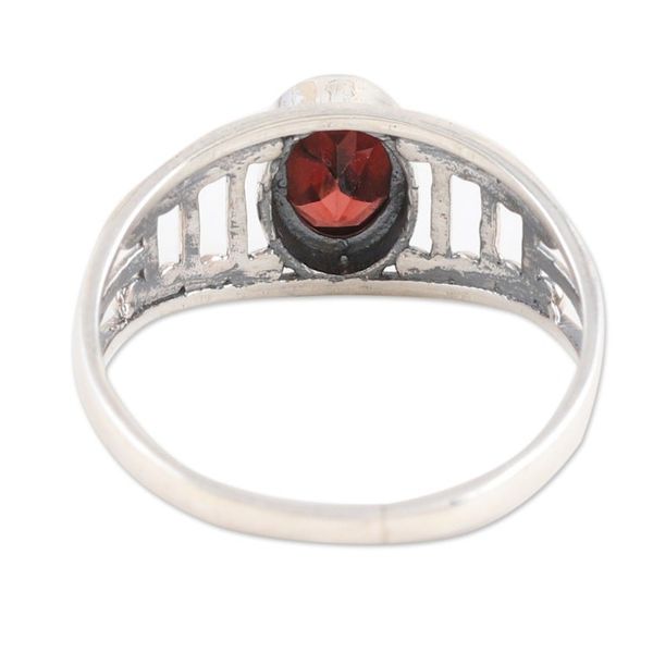 Alternate image for Sterling Silver Single Stone With One-Carat Garnet Stone Vibrant Dazzle