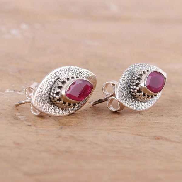 Alternate image for Oval Silver and Pink Onyx Drop Earrings with Textured Finish Pink Eyes