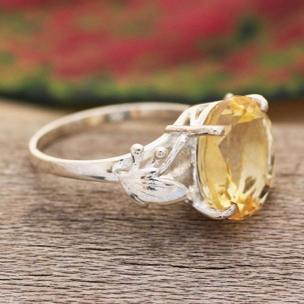 Alternate image for 5-Carat Faceted Citrine Cocktail Ring in High Polish Finish Pretty Yellow