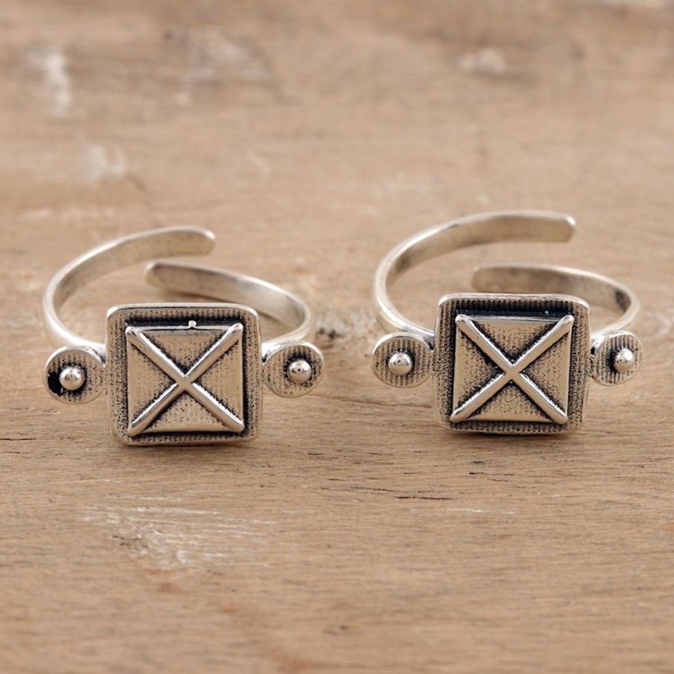 Hand Made Sterling Silver Toes Rings from India Pair 'Sky Plaza'