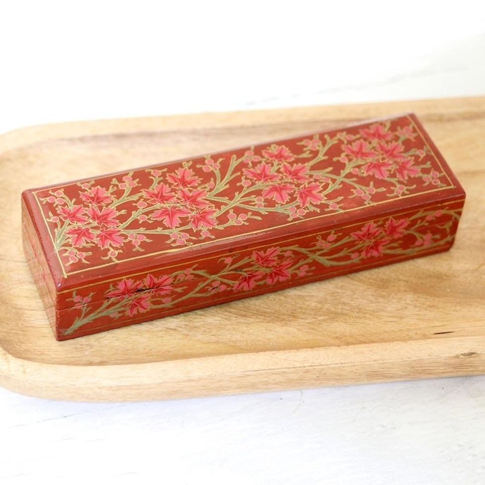 Decorative Papier Mache Box with Leaf Motif 'Chinar Pride in Red'
