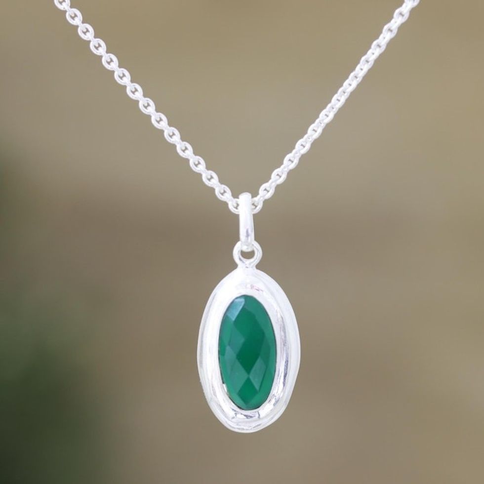 Indian Green Onyx and Sterling Silver Pendant Necklace 'Liquid Mirror in Green'