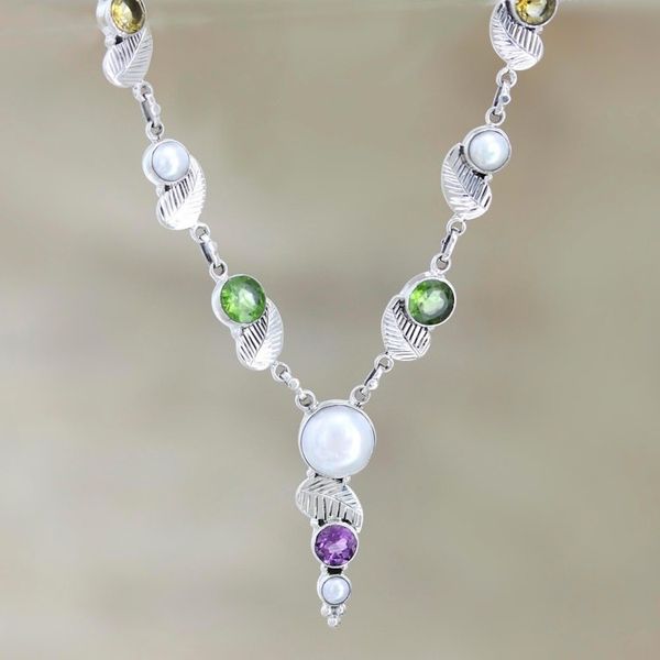 Alternate image for Peridot and Cultured Pearl Pendant Necklace Moonlight on the Water
