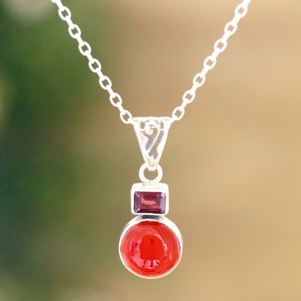 Garnet and Carnelian Pendant Necklace from India 'Red Alliance'