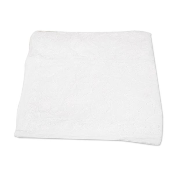Alternate image for 3-piece Set Embroidery Cotton Queen Duvet Cover Pillow Shams Kashmir White
