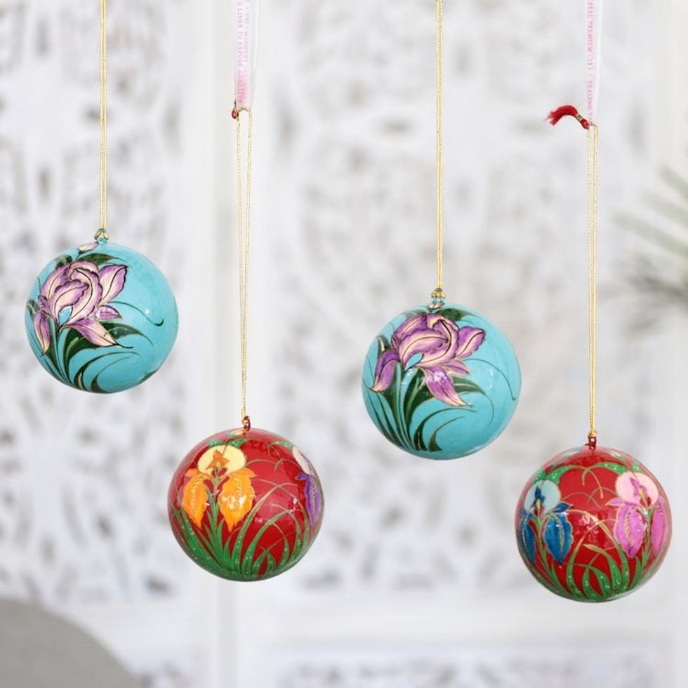 Floral Themed Papier Mache Ornaments Set of 4 'Floral Passion'