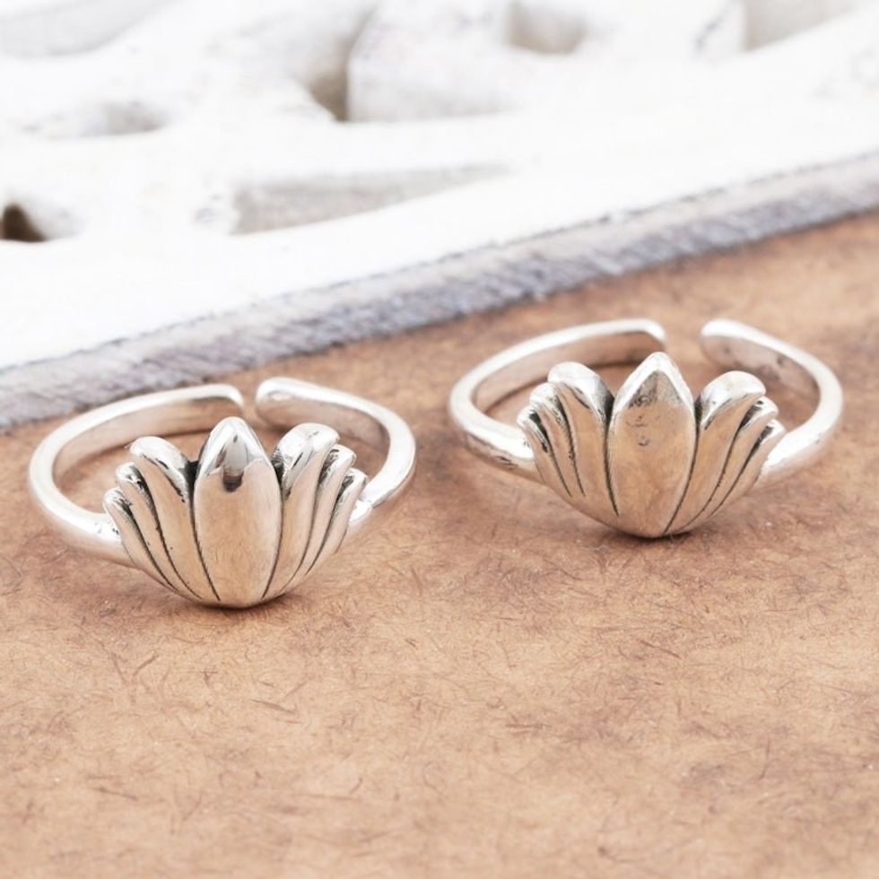 Hand Made Sterling Silver Flower Toe Rings from India Pair 'Blossom Buddies'