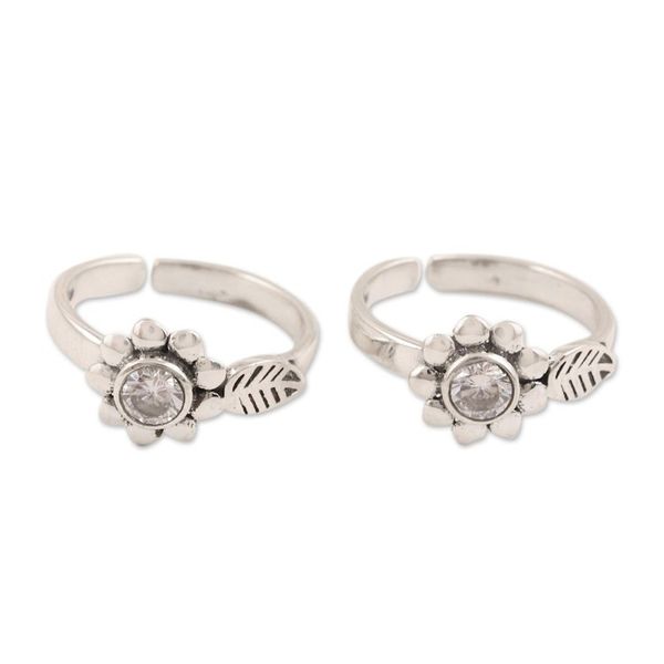 Alternate image for Flower-Shaped Sterling Silver Toe Rings from India Delightful Blooms