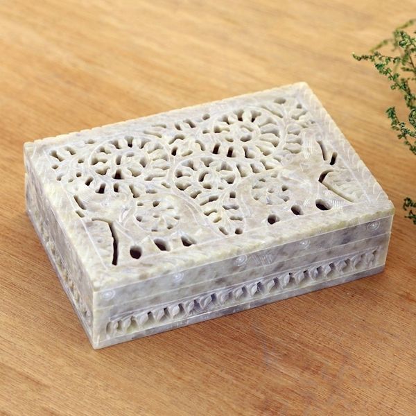 Alternate image for Hand Crafted Decorative Soapstone Elephant Box Royal Greetings