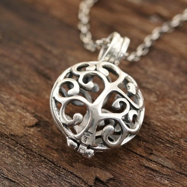 Alternate image for Curl Pattern Sterling Silver Locket Necklace from India Happy Curl