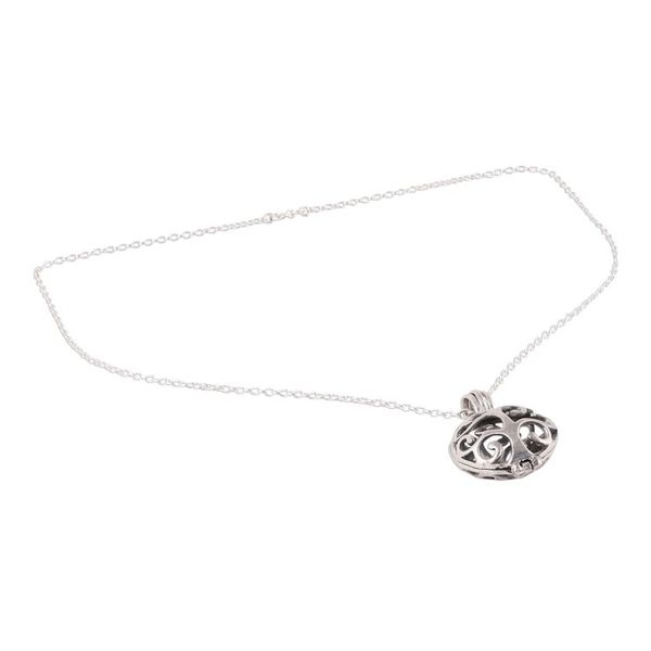 Alternate image for Curl Pattern Sterling Silver Locket Necklace from India Happy Curl