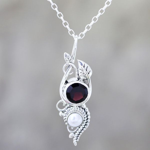 Alternate image for Leafy Garnet and Cultured Pearl Pendant Necklace from India Misty Elegance