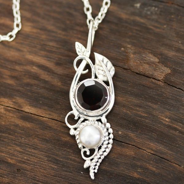 Alternate image for Leafy Garnet and Cultured Pearl Pendant Necklace from India Misty Elegance