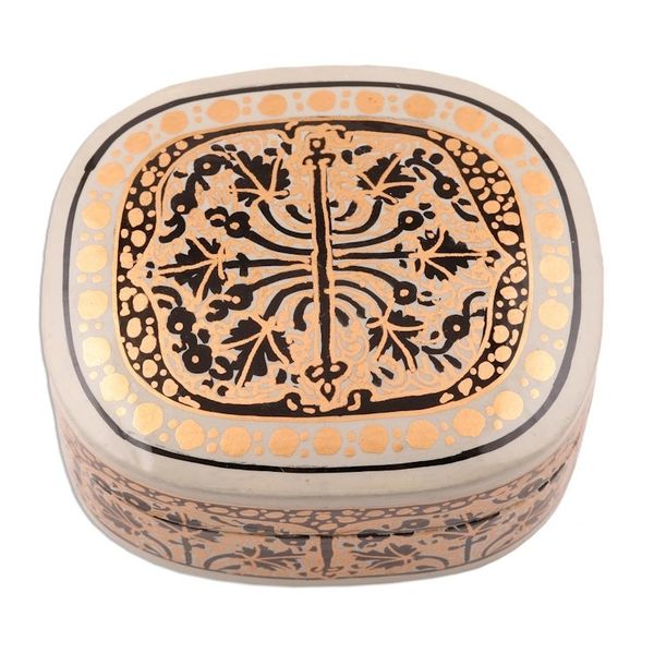Alternate image for Artisan Crafted Hand Painted Papier Mache Box Srinagar Beauty
