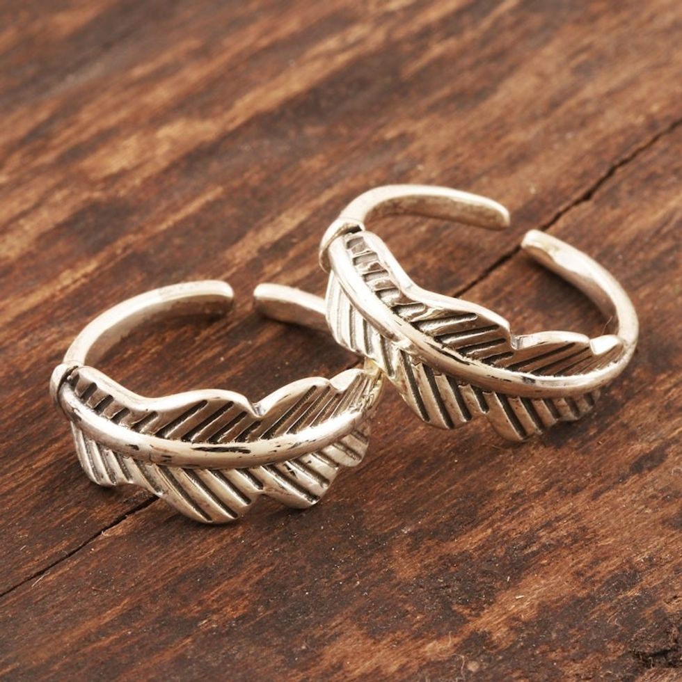 Hand Made Sterling Silver Leaf-Themed Toe Rings Pair 'Laureate'