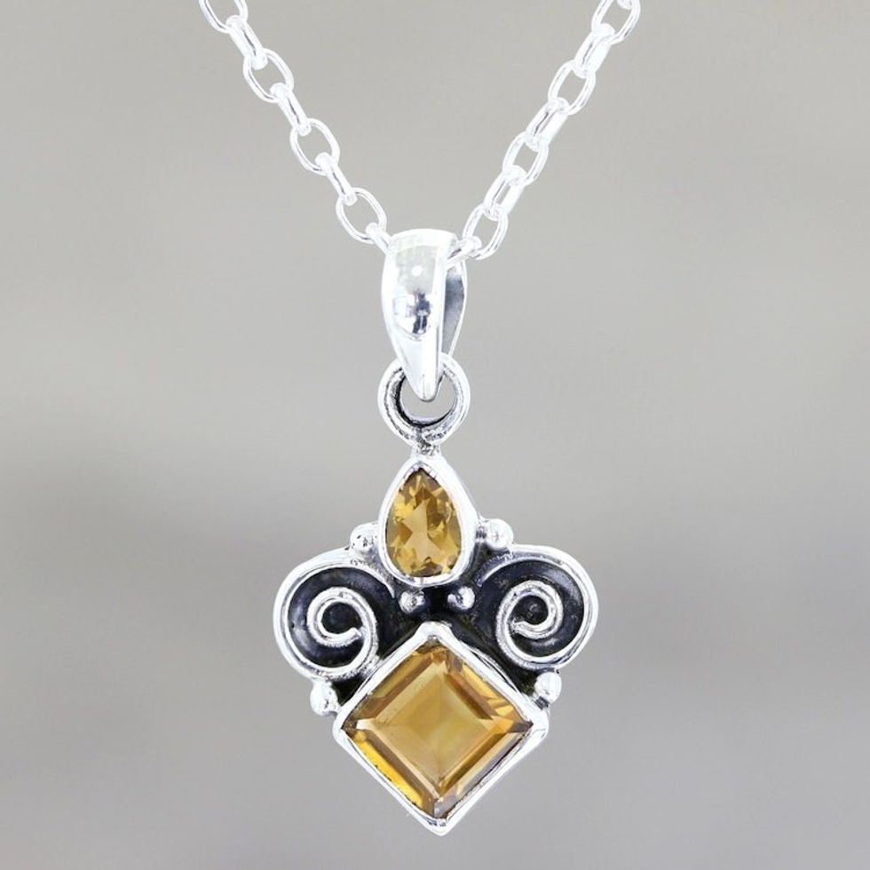 Citrine Birthstone Pendant Necklace 'Paramount'