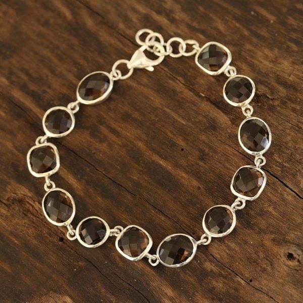 Alternate image for 31.5-Carat Smoky Quartz Link Bracelet from India Dazzling Princess