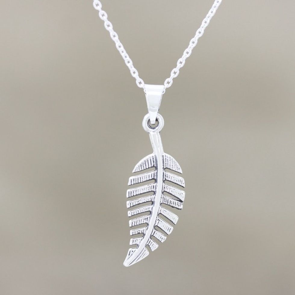 Hand Crafted Sterling Leaf Pendant Necklace 'Begampur Leaf'