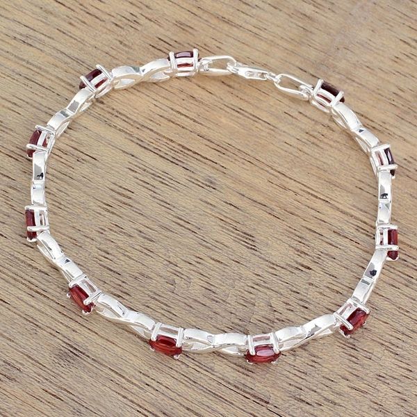 Alternate image for 5.5 Carat Garnet and 925 Silver Tennis Bracelet from India Beautiful Discretion