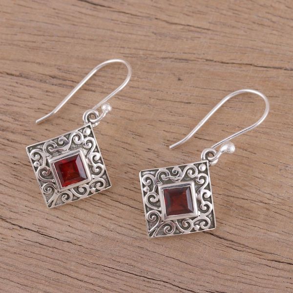 Alternate image for Garnet and Sterling Silver Dangle Earrings from India Everlasting Elegance