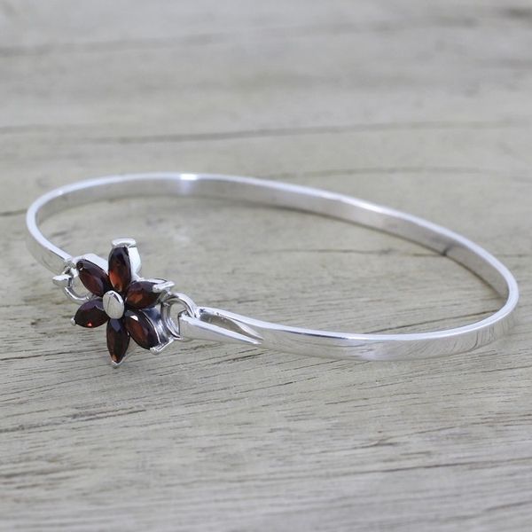 Alternate image for Garnet and Sterling Silver Floral Bracelet from India Marquise Flower