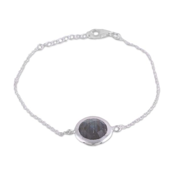 Alternate image for Labradorite and Sterling Silver Pendant Bracelet from India Circular Shine