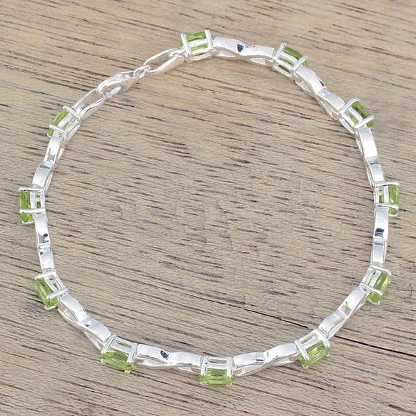 Alternate image for India 925 Silver Jewelry Peridot Tennis Bracelet 5.5 Cts Beautiful Discretion
