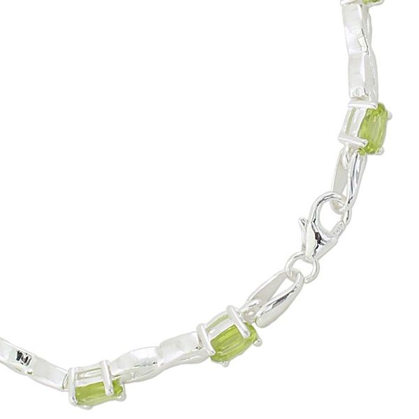 Alternate image for India 925 Silver Jewelry Peridot Tennis Bracelet 5.5 Cts Beautiful Discretion