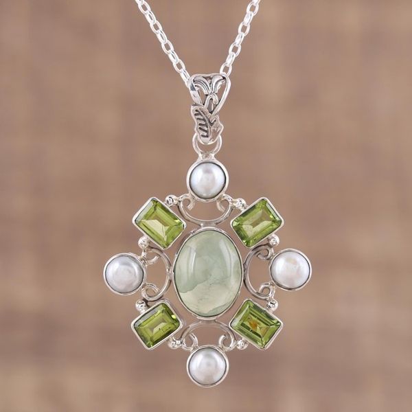 Alternate image for Peridot and Prehnite Pendant Necklace from India Alluring Style