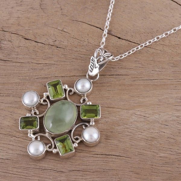 Alternate image for Peridot and Prehnite Pendant Necklace from India Alluring Style