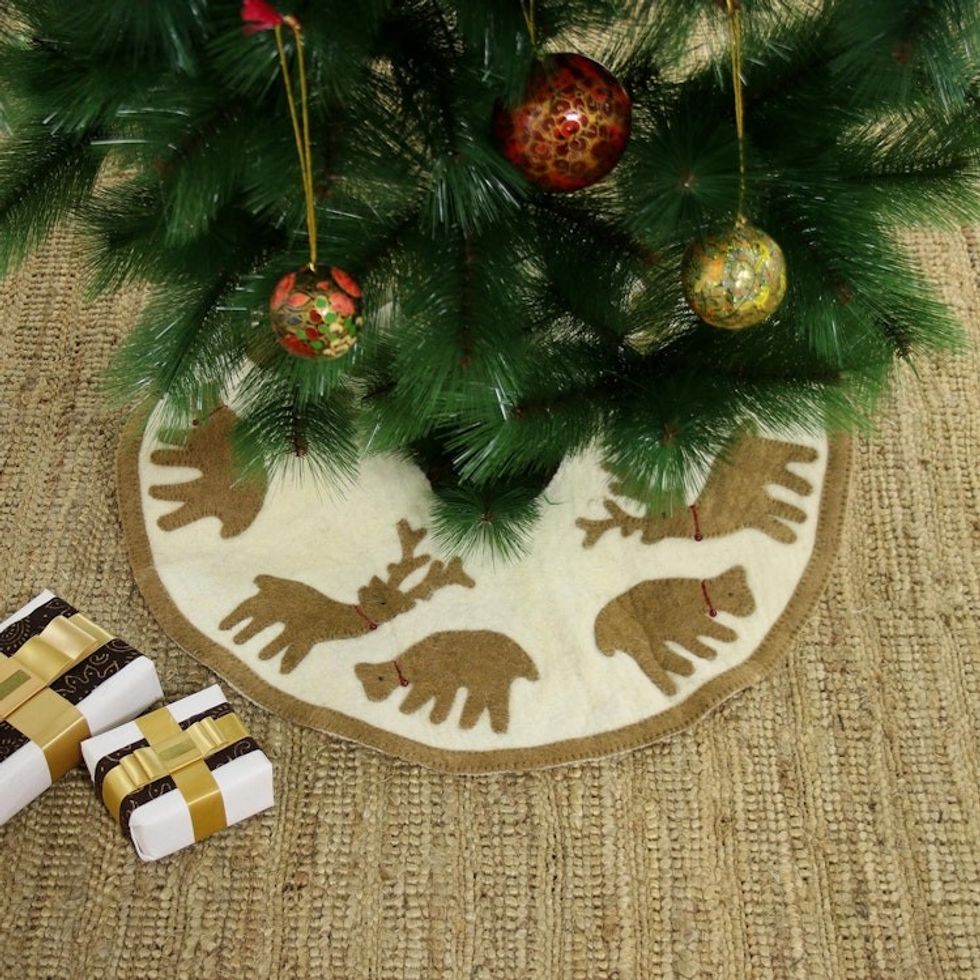 Handcrafted Wool Tree Skirt with Tan Reindeer from India 'Reindeer Carnival'