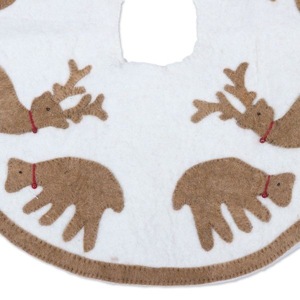 Alternate image for Handcrafted Wool Tree Skirt with Tan Reindeer from India Reindeer Carnival