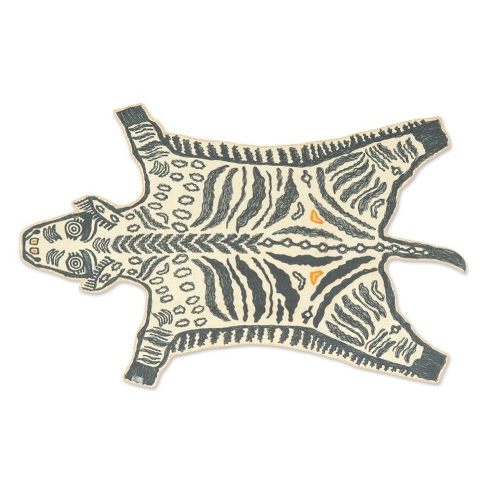 Chain Stitched 100 Wool Zebra Motif Rug from India 4x6 'Zebra Safari'