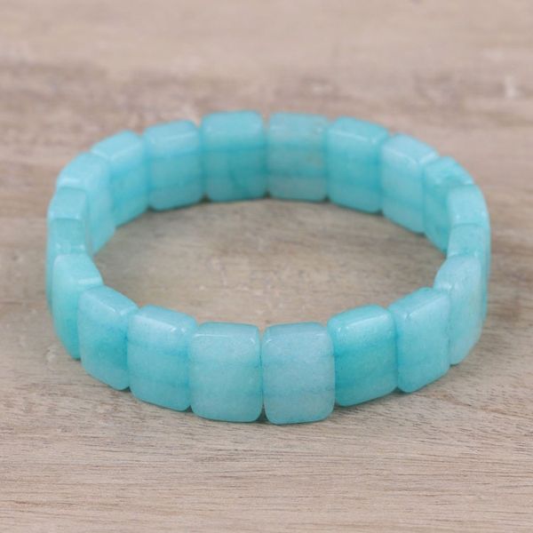 Alternate image for Agate Beaded Stretch Bracelet in Blue from India Harmonious Beauty in Blue