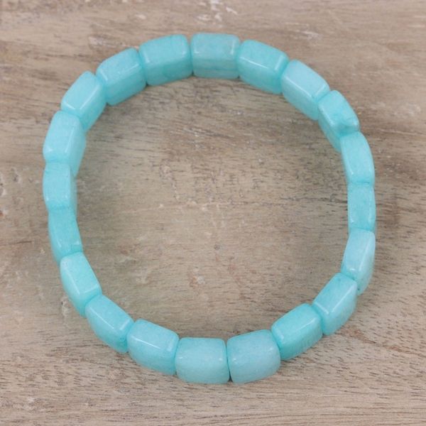 Alternate image for Agate Beaded Stretch Bracelet in Blue from India Harmonious Beauty in Blue