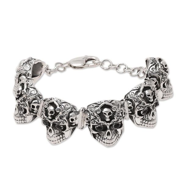 Alternate image for Skull-Pattern Mens Onyx Link Bracelet from India Macabre Skulls