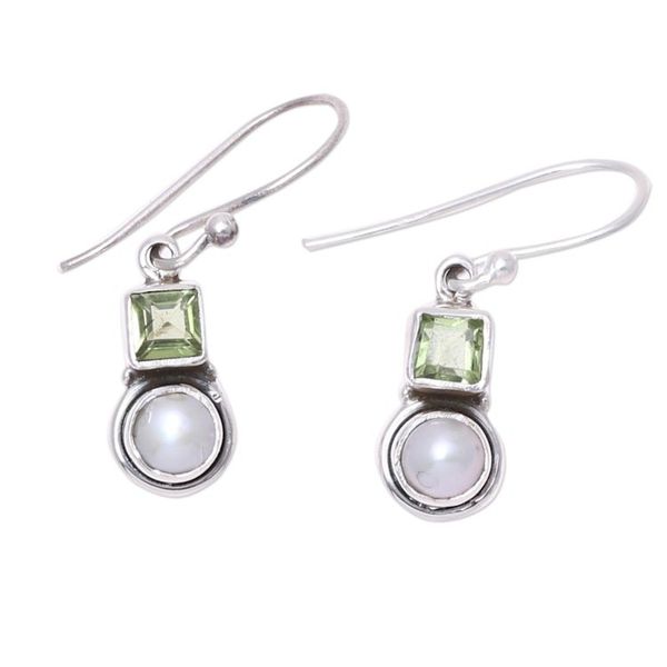 Alternate image for Cultured Pearl and Peridot Sterling Silver Dangle Earrings Moonglow Garden