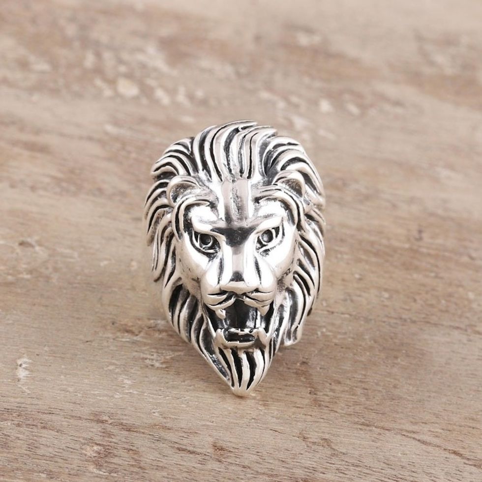 Men's Sterling Silver Lion Ring Crafted in India 'Kingly Lion'