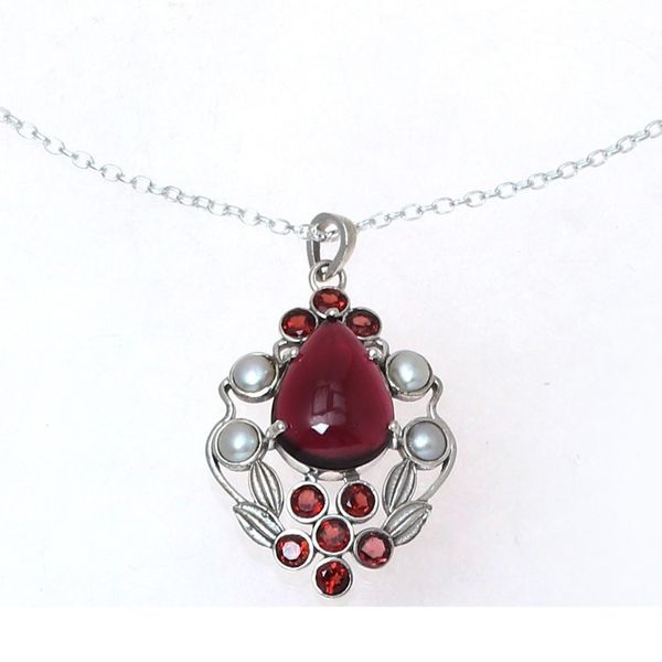 Alternate image for Garnet and Cultured Pearl Pendant Necklace from India Basket of Blossoms