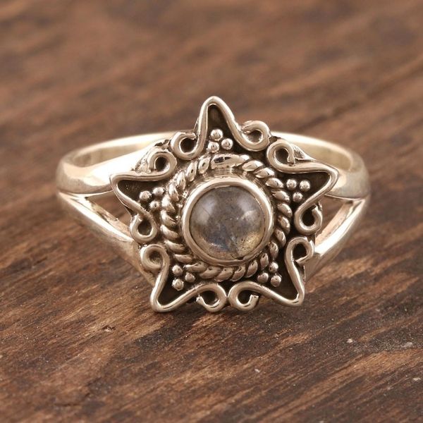 Alternate image for Star-Shaped Labradorite Cocktail Ring from India Shine Through the Mist