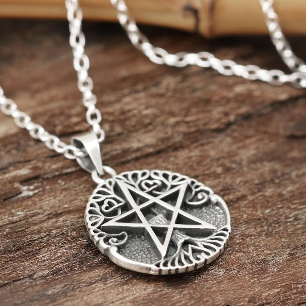 Sterling Silver Star Pendant Necklace Crafted in India 'Star Fascination'