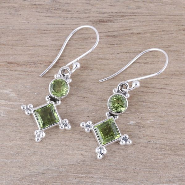 Alternate image for Sterling Silver and Green Peridot Star Dangle Earrings Opulent Stars