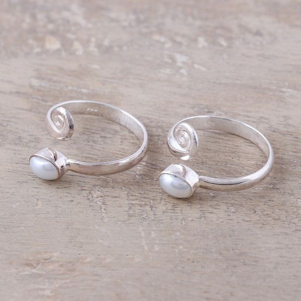 Alternate image for Cultured Pearl Toe Rings Crafted in India Glowing Flair