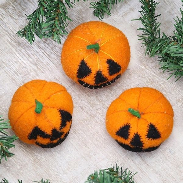 Alternate image for Handmade Wool Jack-o-Lantern Home Accents Set of 3 Delightful Jack-o-Lanterns