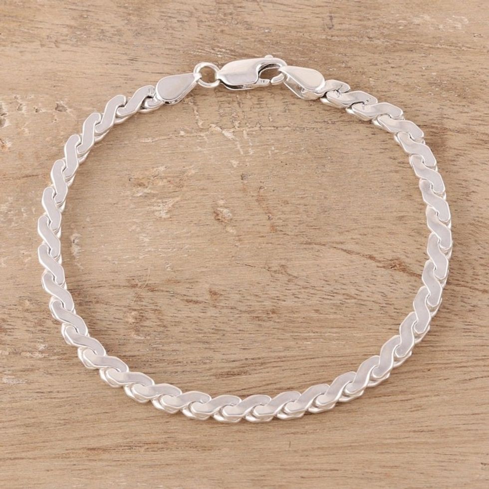 Sterling Silver Serpentine Chain Bracelet from India 'Serpentine Gleam'