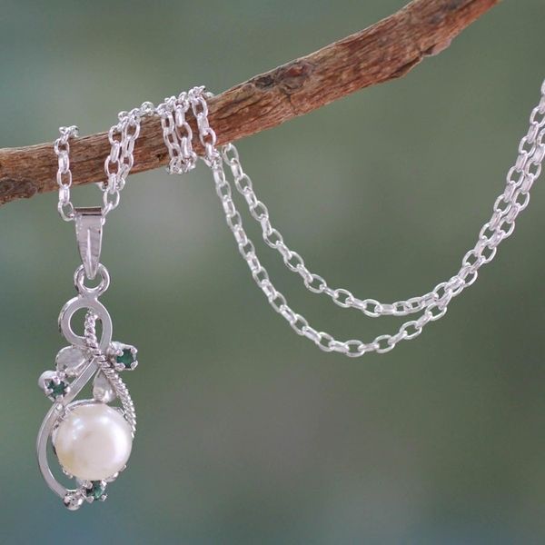 Alternate image for Fair Trade Pearl and Emerald Necklace Romantic Soul