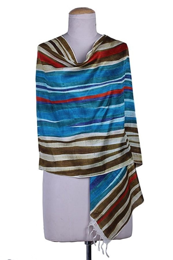 Alternate image for Modern Bishnupur Handwoven Silk Print Shawl from Bengal Dhau in Blue
